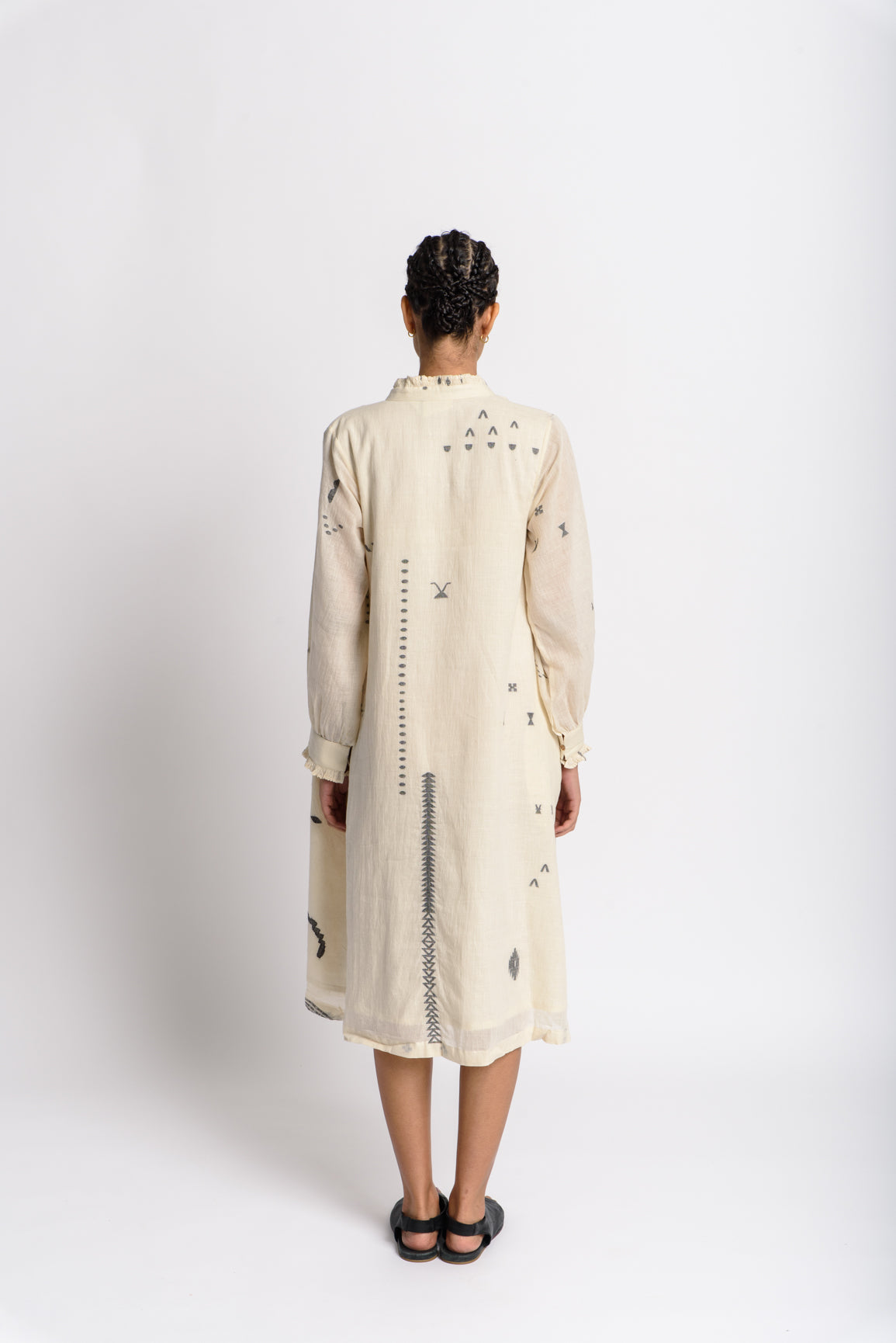 Abstract flared dress, ethical and sustainable clothing brands, ethically sourced clothing, 100 pure cotton clothing, all cotton clothing line, organic pants women, organic women's pants, organic cotton clothing brands, organic cotton clothing companies, minimalist clothing brands, minimalist clothing companies