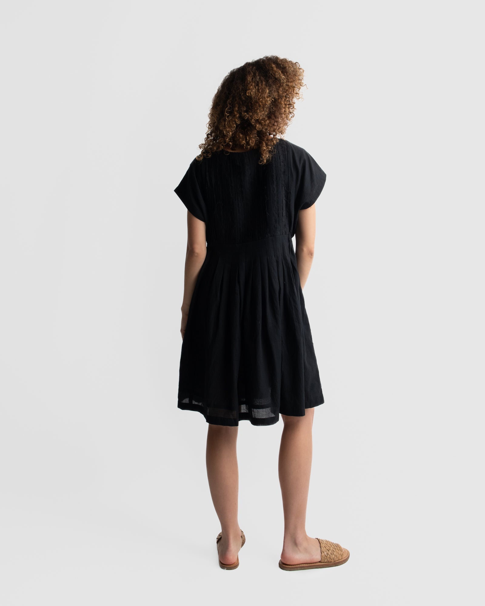 Black relaxed fit short dress