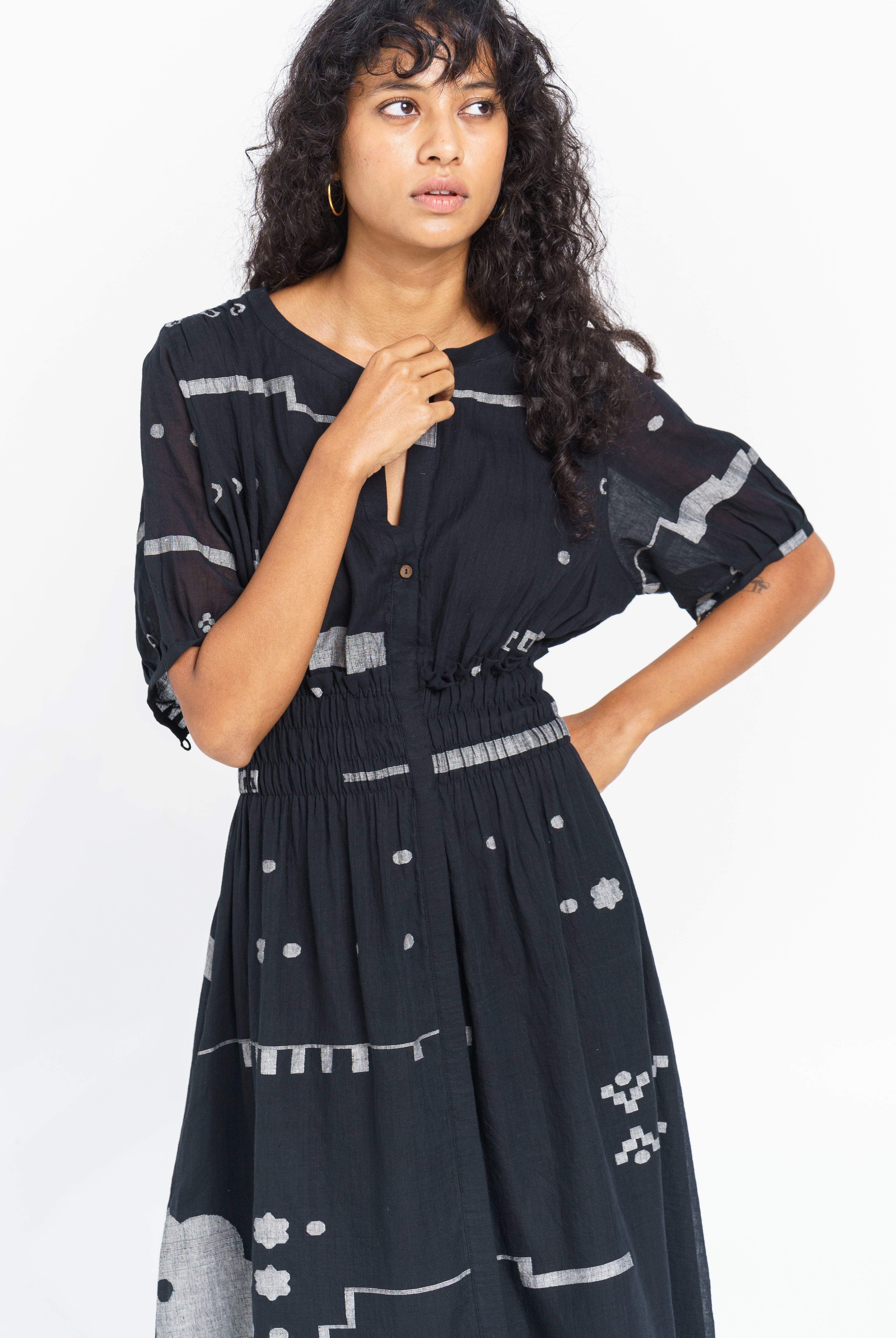 Elasticated waist midi dress, most sustainable clothing brands, popular sustainable clothing brands, organic cotton clothing, organic women's clothing, cotton all clothing store, women's cotton clothing online, women's cotton clothing store, organic cotton women's clothing, black minimalist clothing, minimalist clothing designers