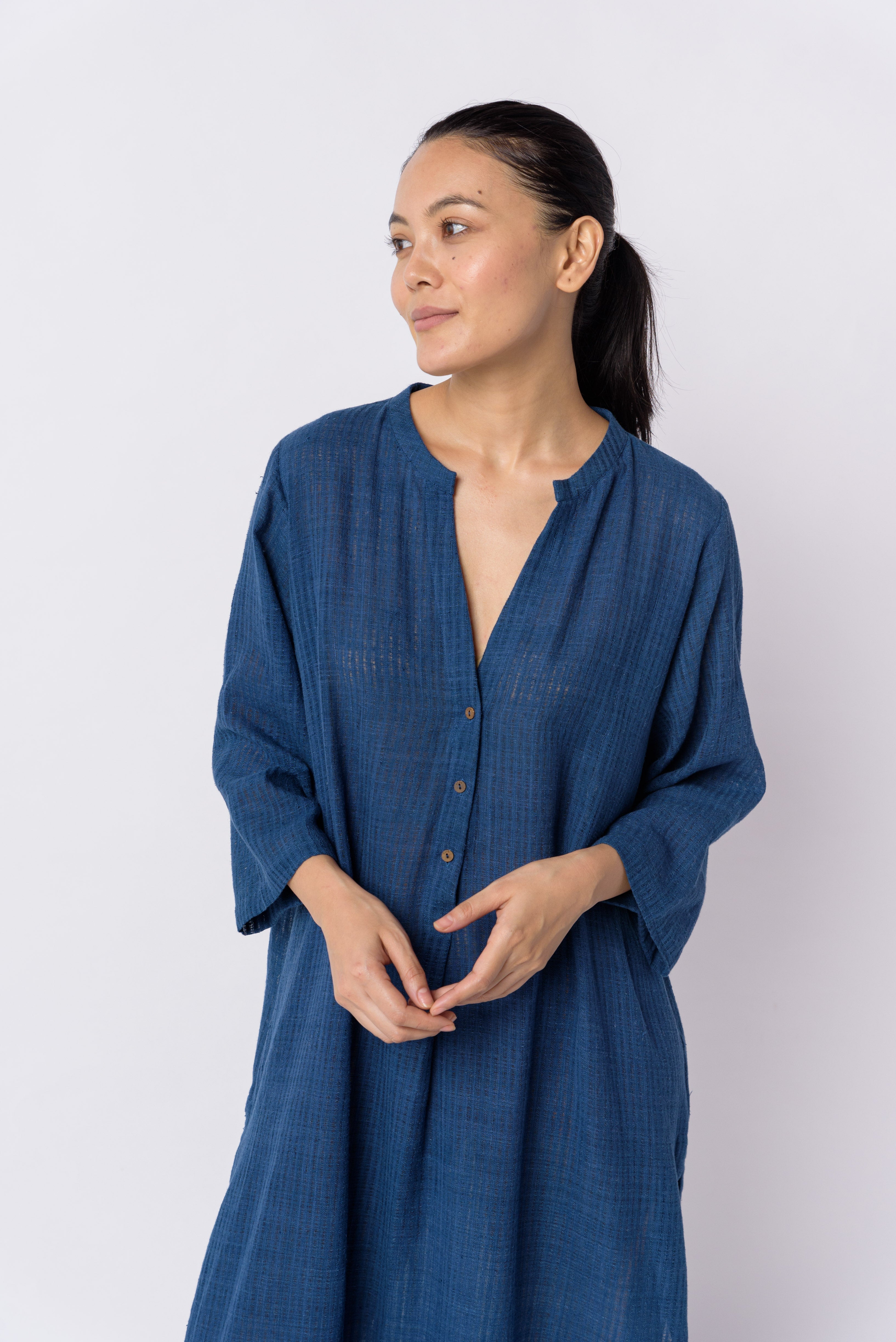 Very blue long tunic, best sustainable fashion brands, clothing companies that are sustainable, organic cotton women's clothing, 100 organic cotton clothing, cotton cotton clothing, all cotton clothes, all cotton women's clothing, women's cotton clothing online, the minimal clothing, minimal clothes shop