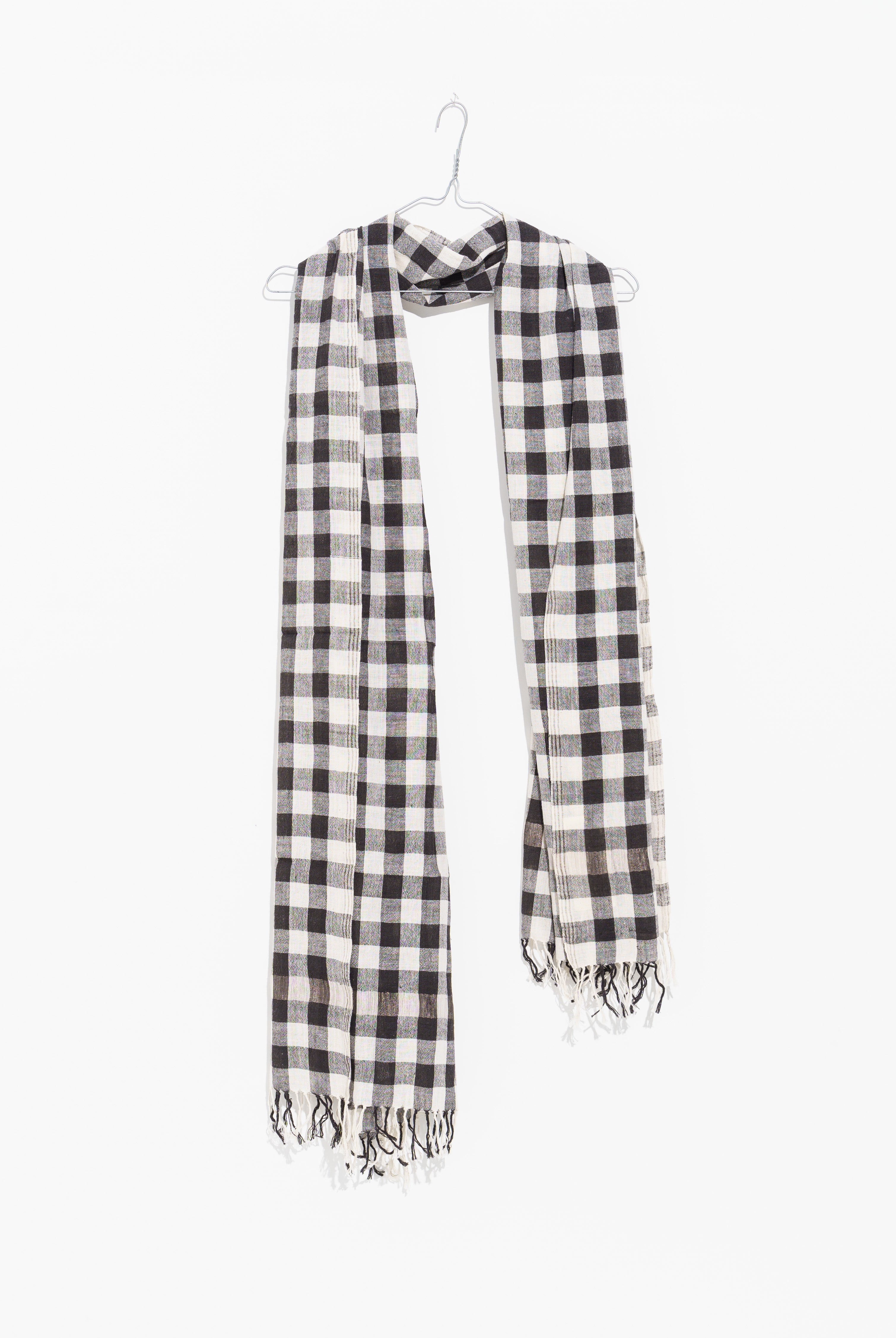 Buffalo Checkered Hand-spun Stole with Tassels