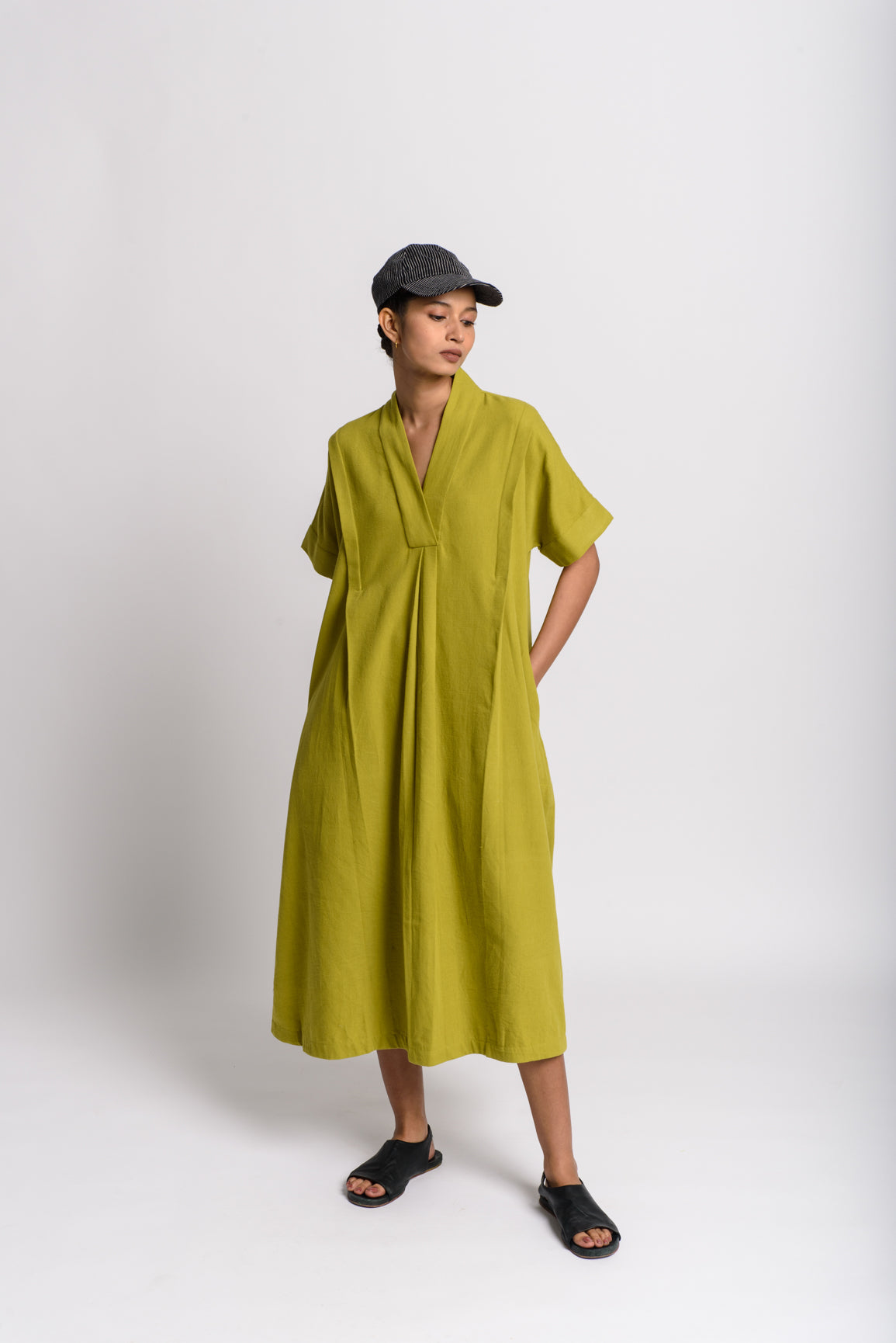Lime green structured tunic, sustainable ethical fashion brands, sustainable fashion brands, 100 percent cotton women's clothing, organic cotton clothes online shop, cotton on clothing for women, cotton on women's, organic women's shirts,100 organic cotton, minimalist style women, minimalist wardrobe black